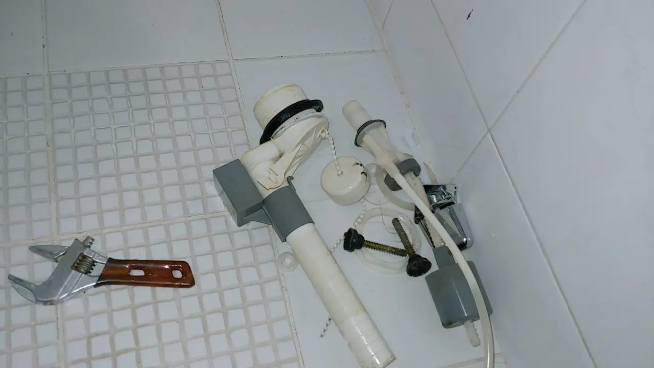 분당구 수내동 변기 수리 현장 점검