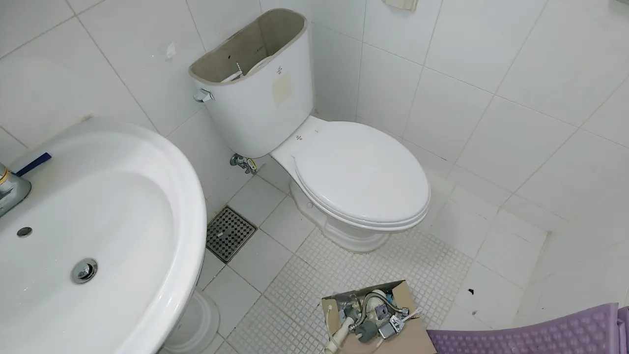 분당구 율동 변기 수리 작업 후 확인