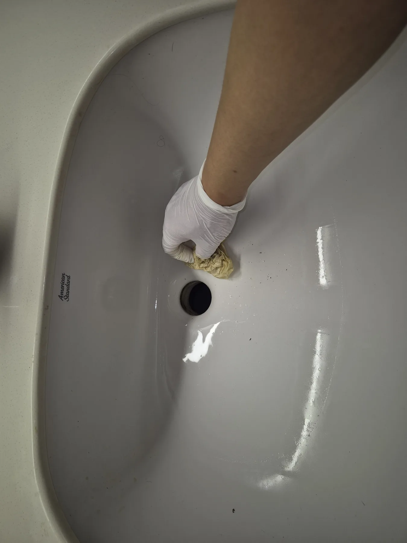 청계동 세면대수리 하부 배관 연결 상태 확인