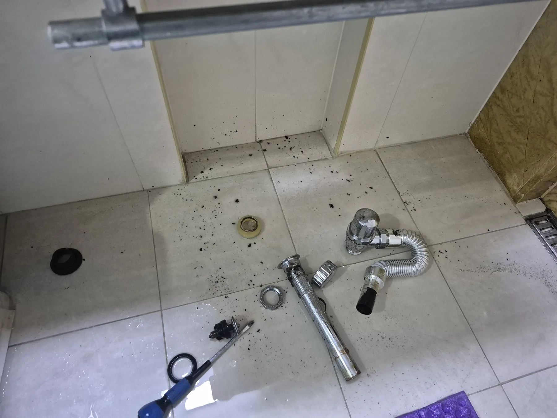 기흥구 하갈동 세면대수리 팝업과 트랩 주변 상태 확인